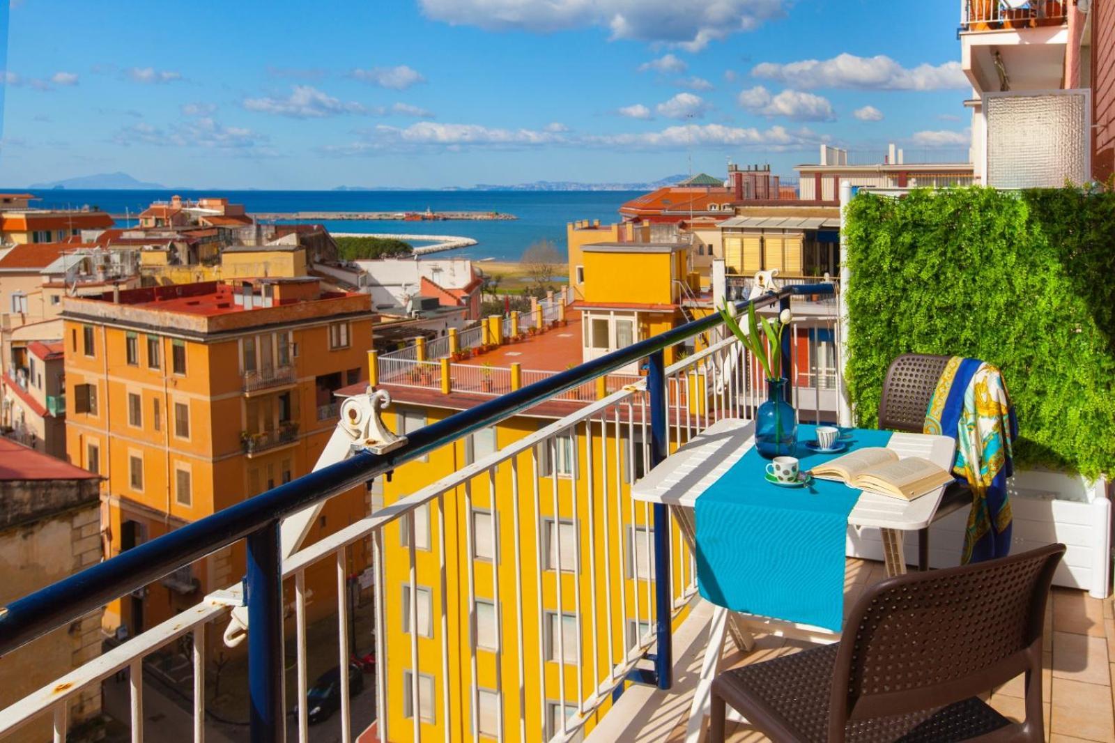 Shabby Chic Seaview Apartments Castellammare di Stabia Exterior photo